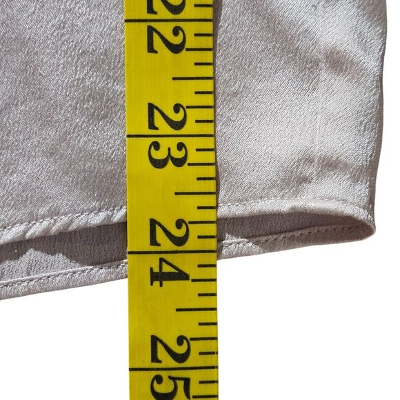 Vince Women’s Silk Blouse Blush Pink Small Quiet Luxury Workwear Minimalist - Picture 10 of 11